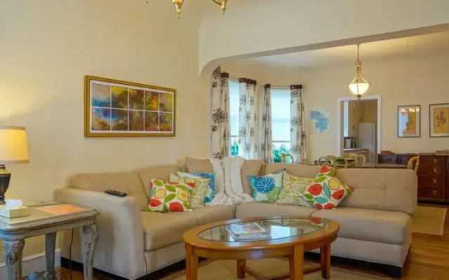 Alameda Island House