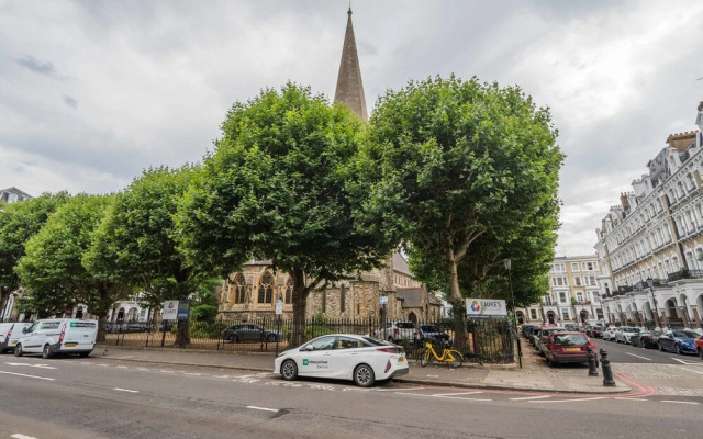 Lovely Chelsea Home near The Thames