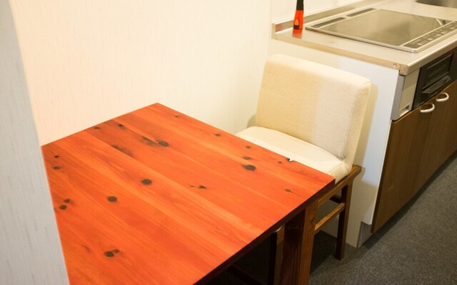 Guest House One More Heart Nishijin 1