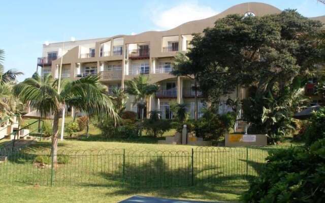 16 Mallorca Umdloti beach front Magic