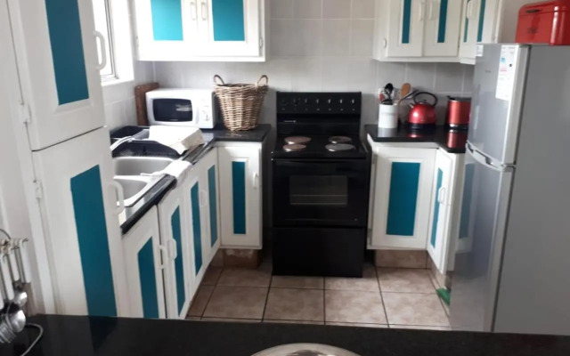 Apartment 6, Protea Apartments,135 Marine Drive Margate