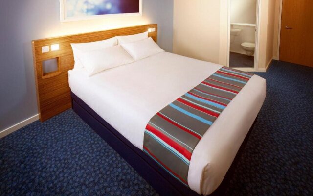 Travelodge Cardiff Airport