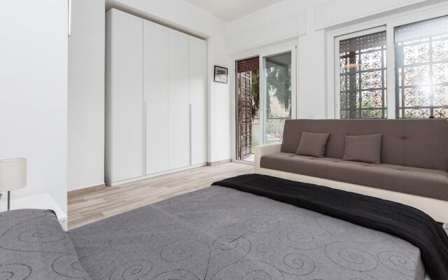 Rental In Rome Cesari Apartment