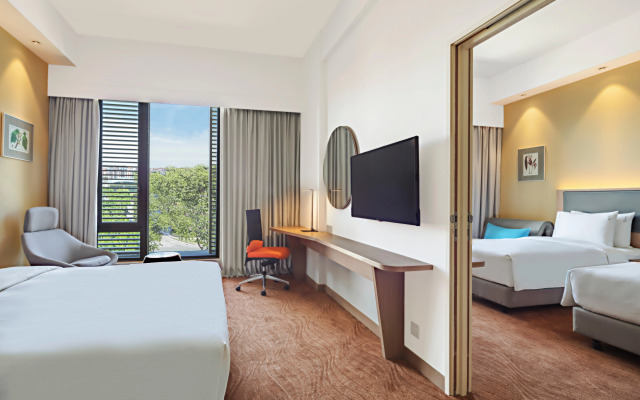 Hotel Holiday