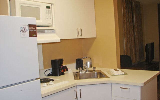 Extended Stay America Suites Hartford Meriden