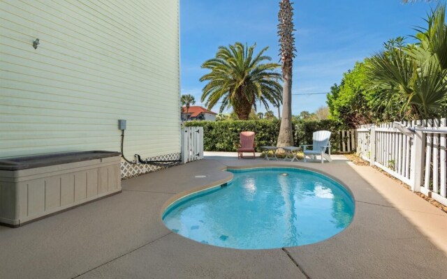 Lemon Drop Inn - 1938195