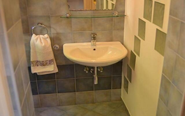 Nasta - 10 m from beach - SA2(2)