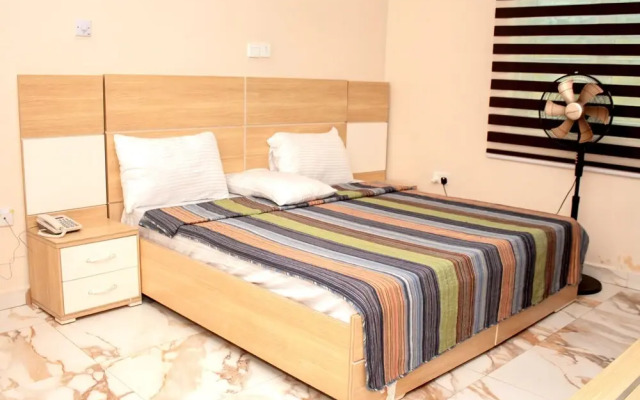 The College Court Suites