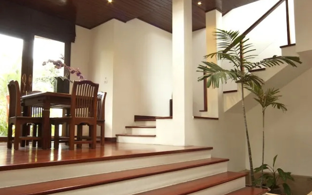 Surin Springs Villa 6 by PIPS