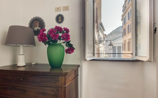 RSH Elegant Pantheon View