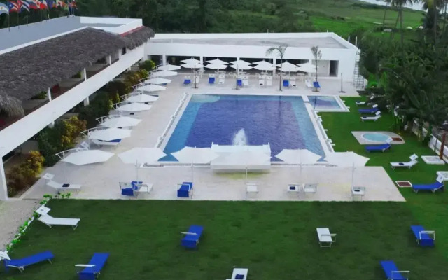 Oasi Encantada Beach Resort