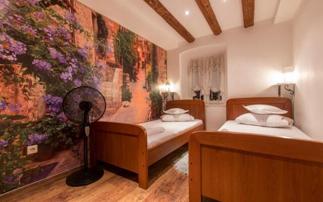 Sen - 130 m From sea - A1