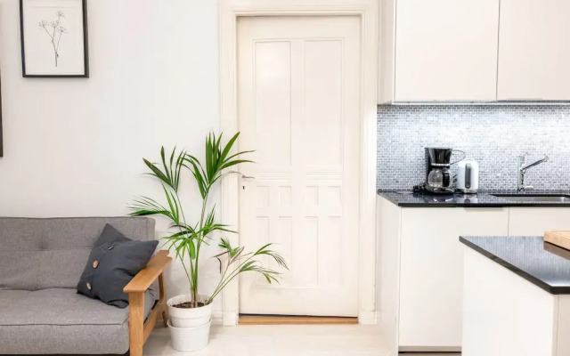 2ndhomes Modern 1BR Scandinavian Home