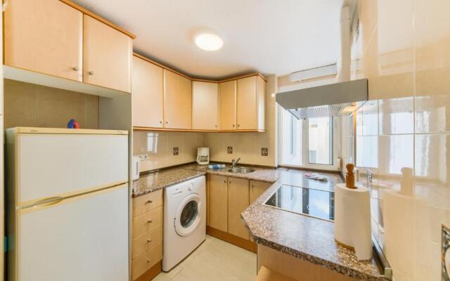 Holidays2Fuengirola Palangreros 100 mts from Beach and promenade