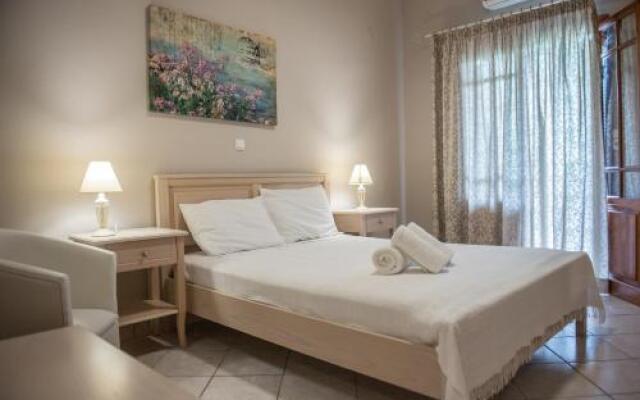 Aloni Studios & Apartments