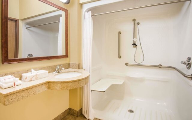 Days Inn Ellis