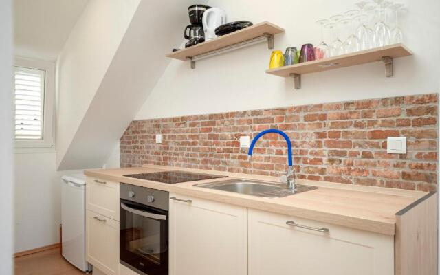 Exclusive Boutique Seaside Suites