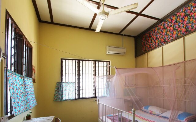 Voyage Home and Guesthouse