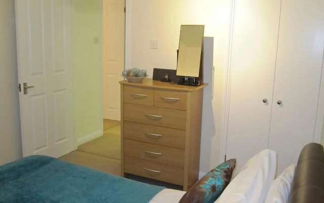 Accommodation Windsor Ltd - Alexandra Court