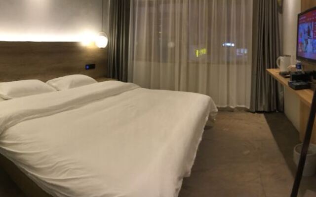 Livable Hotel