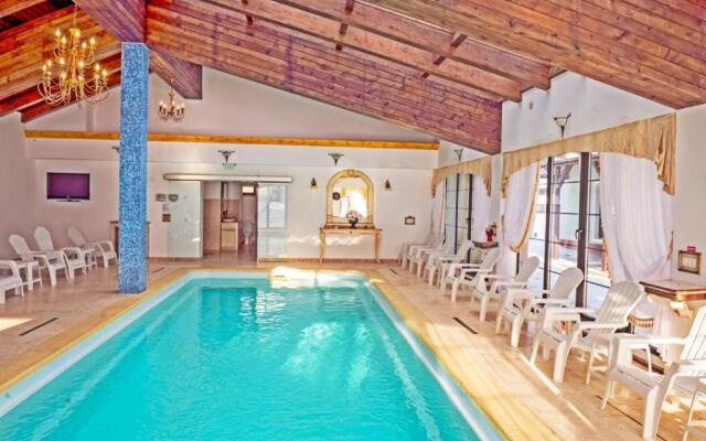 Hotel Emire