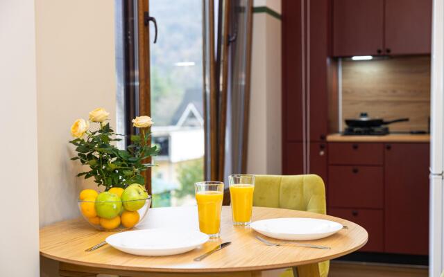 Your Home Kp Na Ulitse Turchinskogo Apartment