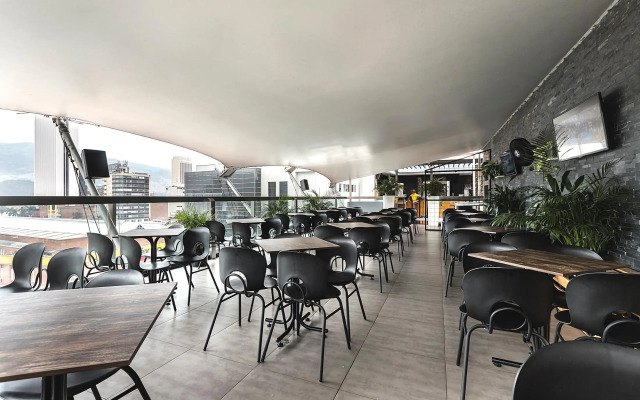 Hotel 47 Medellin Street