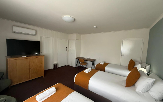 Mid City Warrnambool – Guest Rooms – Warrnambool