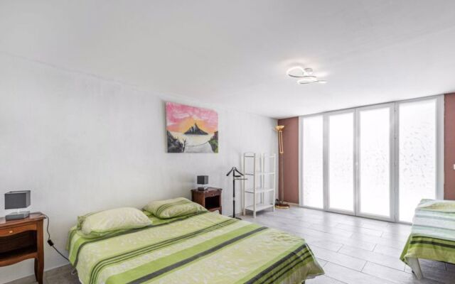 Les Chenes 10568