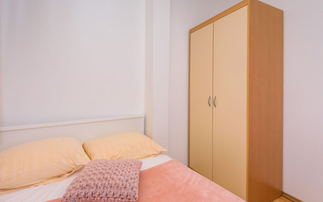 Apartments Zdravko