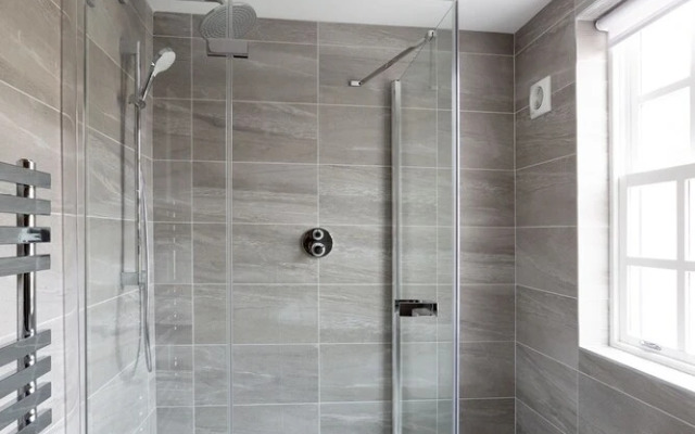 Hampden Apartments - The Louis