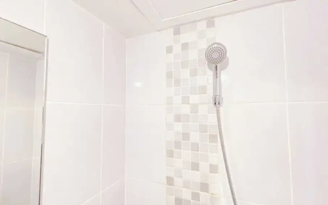 Cozy Minimalist Studio Apartment Tokyo Riverside Pik 2