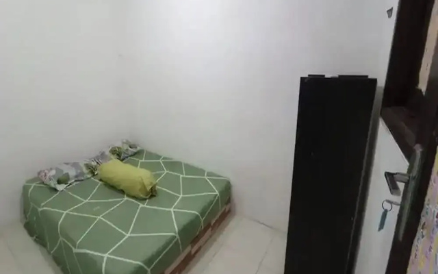 Kost 48 Surabaya