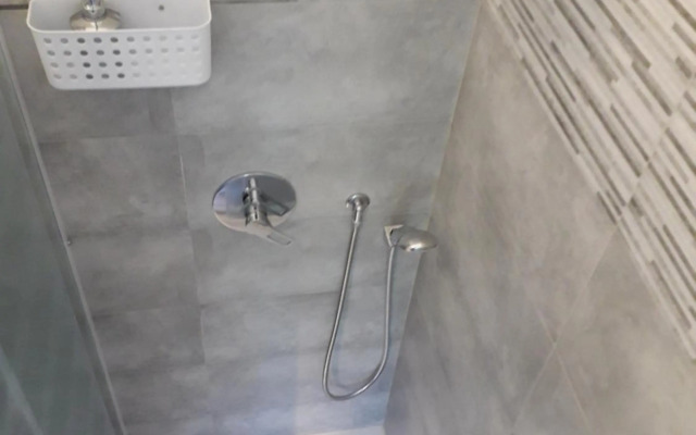 Fontanarossa Airport Sleep and Travel