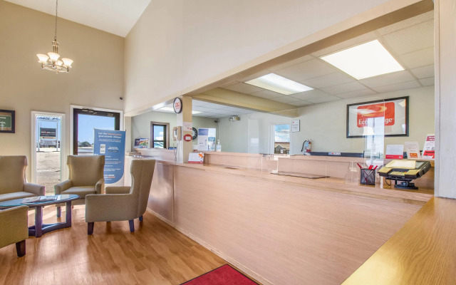 Econo Lodge Alliance