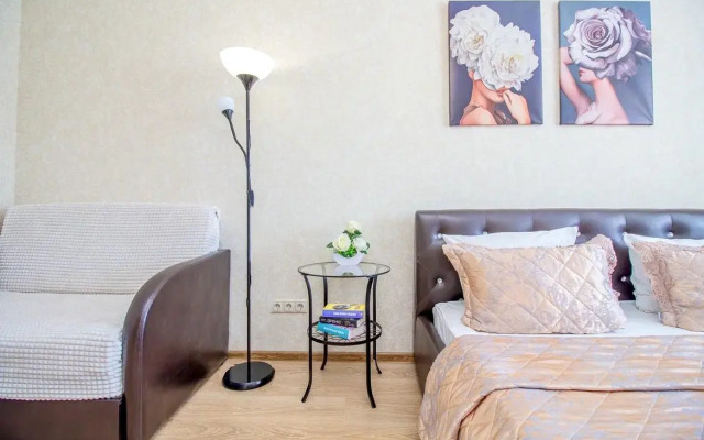 Apartment Four Seasons md. Mirny 2/1