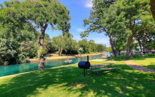 River Run Condominiums 203