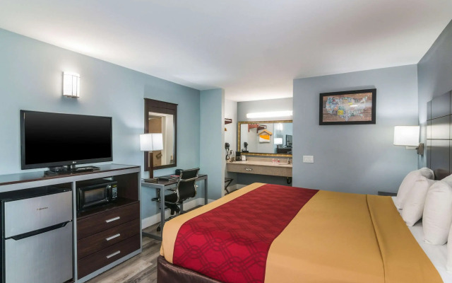 Econo Lodge Hesperia - Victorville I-15