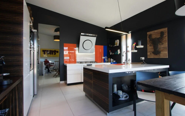 Apartment L17