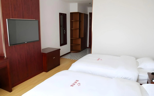 Shell Shanghai Jinshan Zhangyan Town Songjin Highw