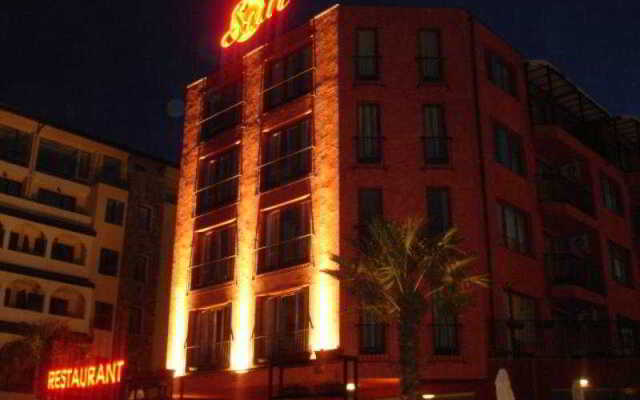 Sun Hotel