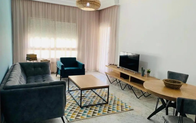 The Perfect Flat, Lac 2, Tunis