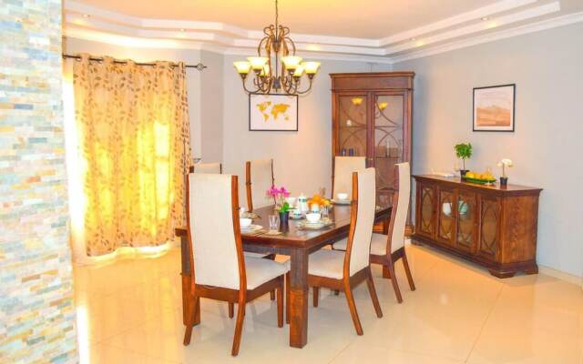 Mount Pleasant - Luxurious 4-bed Villa