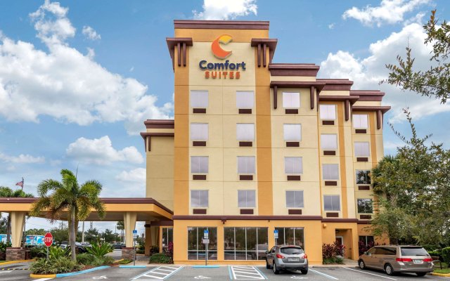 Comfort Suites Orlando Airport