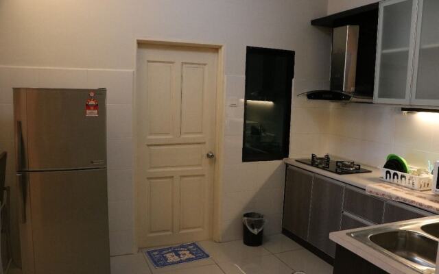Kinta Riverfront Service Suites Apartment At Ipohtown