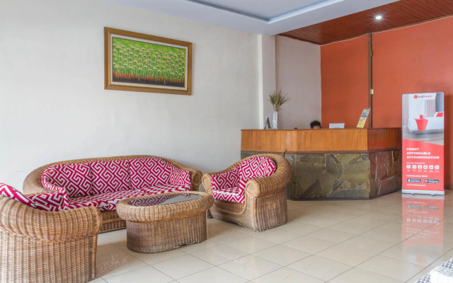 RedDoorz Plus @ Otista Garut