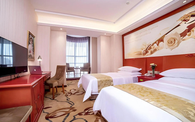 Vienna Hotel (Hebei Street Sun City, Qinhuangdao)