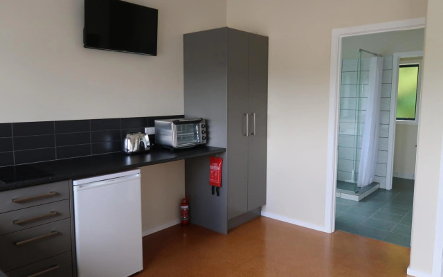 Cosy Nights - modern, self-contained with parking