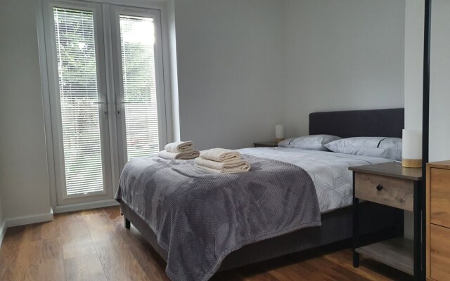 Captivating One-bed Apartment in Hemel Hempstead