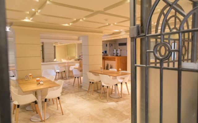 Millenium Mitre Apartments